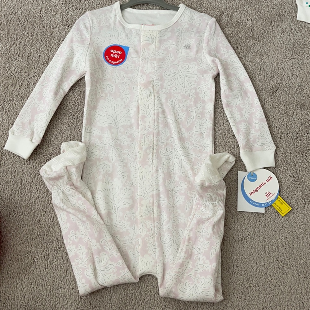 NWT Magnetic Me Organic Cotton Footie Size 18-24M